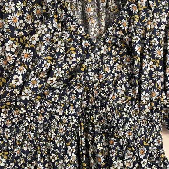 Old Navy Women XL TALL Blue Floral Boho Peasant Puff Sleeve Smocked Peplum Top - Picture 4 of 10